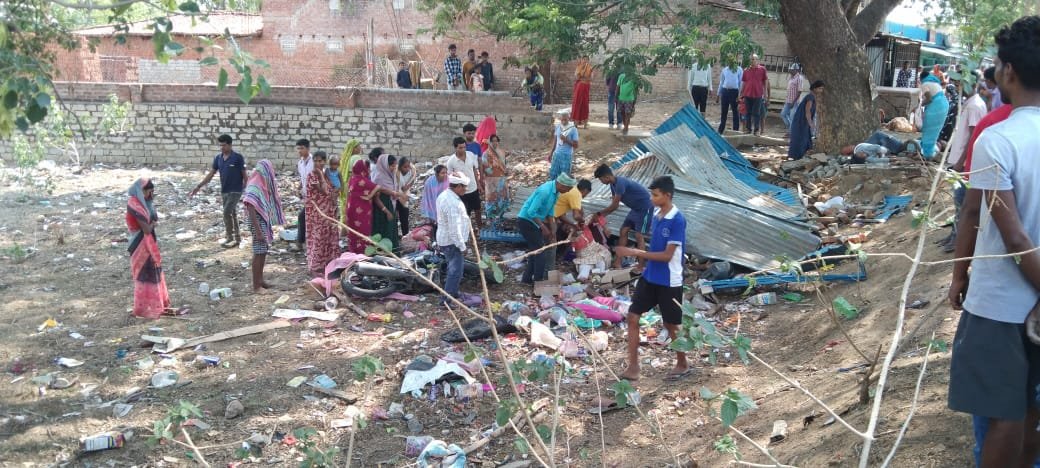 संत जेवियर्स स्कूल के प्रिसिंपल की कार ने कई को रौंदा