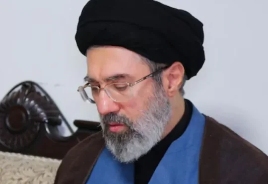 ईरान के नए सुप्रीम लीडर मोजतबा खामेनेई