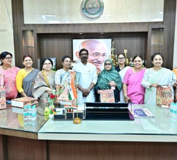 Chief Minister Hemant Soren with woman MLAs in Jharkhand Assembly.