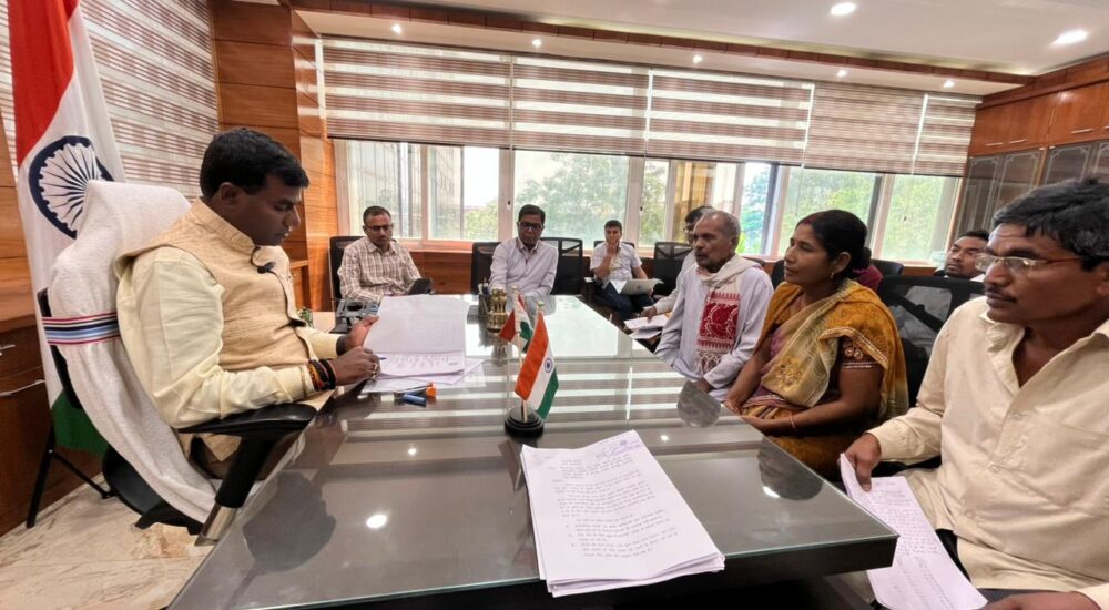 रांची जनता दरबार में उपायुक्त मंजूनाथ भजन्त्री की सख्ती, अधिकारियों को फटकार और 48 घंटे में जवाब का निर्देश