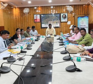 रांची में प्राइवेट स्कूलों की फीस वसूली पर सख्ती, जिला प्रशासन ने 3 साल की फीस का ब्योरा मांगा, अभिभावकों को राहत