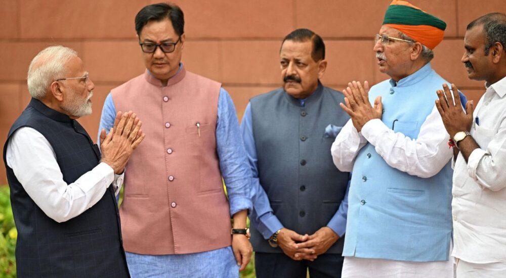 लोकसभा में संविधान संशोधन बिल 2026 पर चर्चा करते अमित शाह