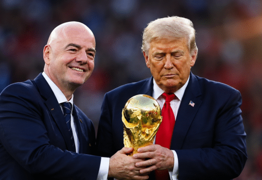 FIFA अध्यक्ष जियानी इन्फेंटिनो विश्व कप 2026 के बाद दिए गए विवादित बयान के दौरान।