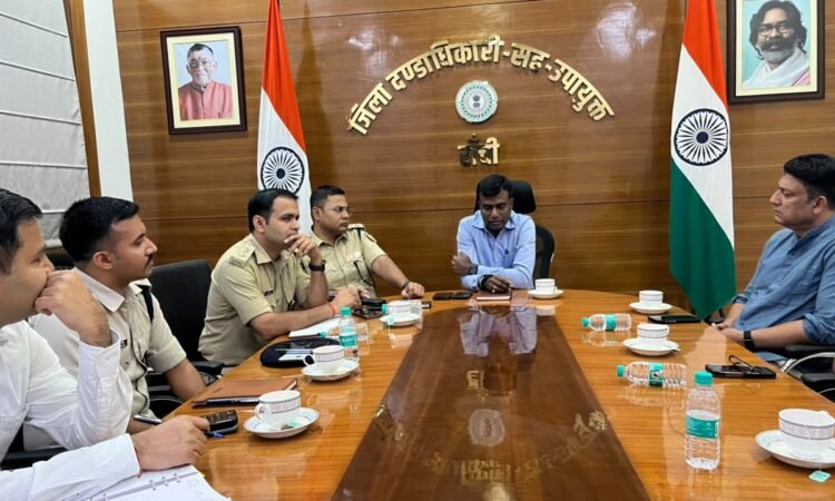 भारत-वेस्टइंडीज T20 मैच से पहले रांची के JSCA स्टेडियम में सुरक्षा और ट्रैफिक व्यवस्था को लेकर प्रशासन की बैठक