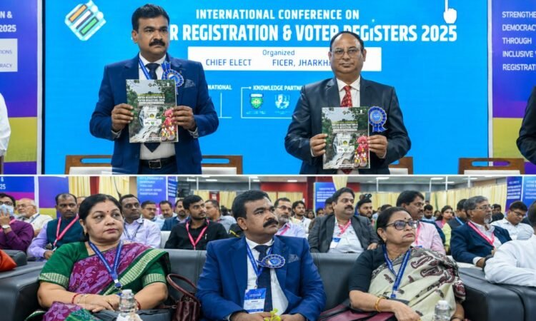 अंतरराष्ट्रीय सम्मेलन में मतदाता पंजीकरण और मतदाता सूची पर तकनीकी सत्र